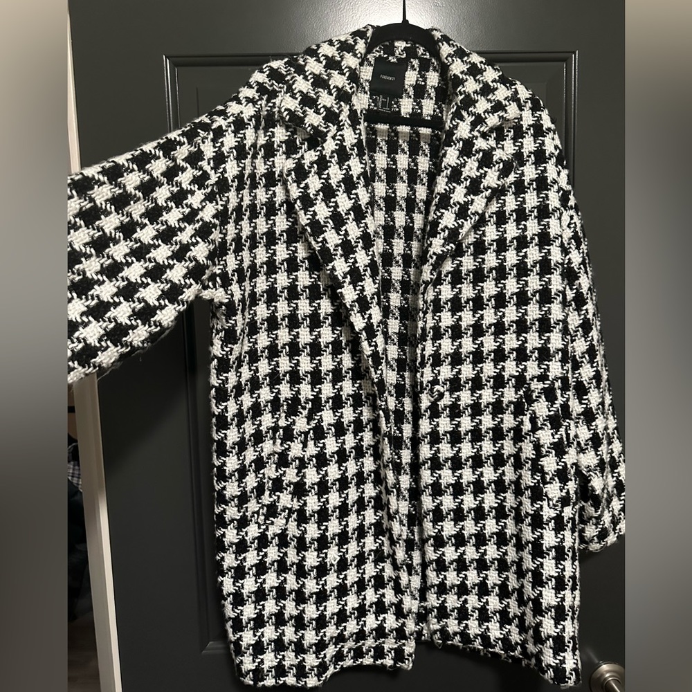 Forever 21 Houndstooth Jacket/Coat - Size Large